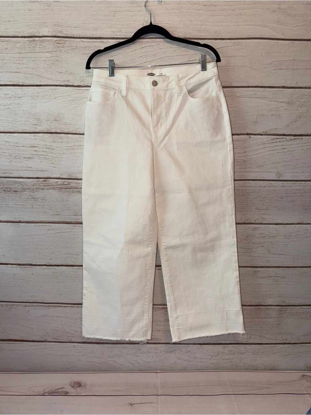 Old Navy Cropped Wide Leg Jeans Size 10 White Raw Hem High Rise Pants